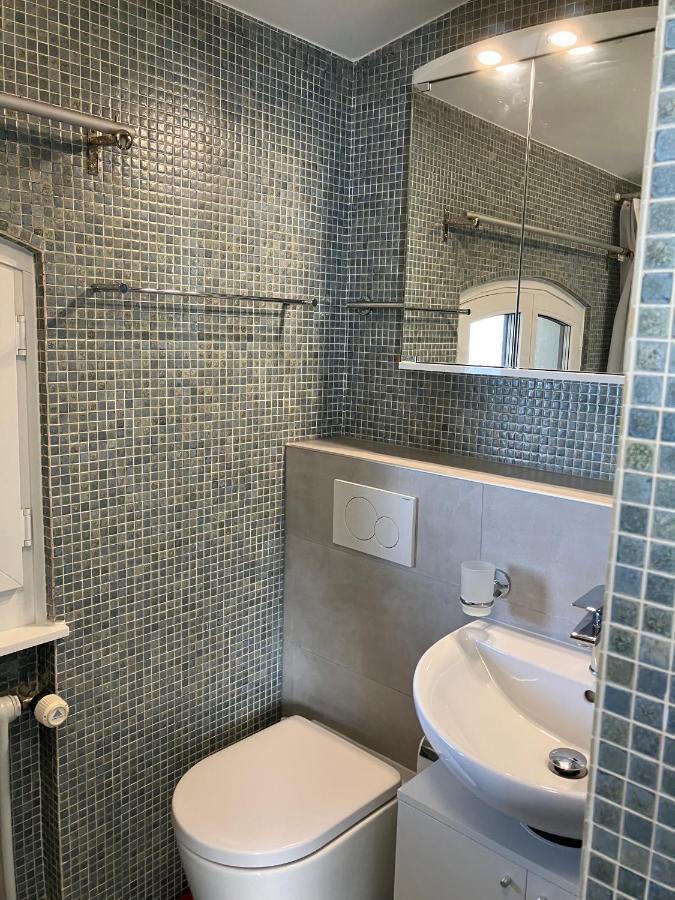 Room With 360° View Overlooking Lake Geneva And Alps Puidoux المظهر الخارجي الصورة