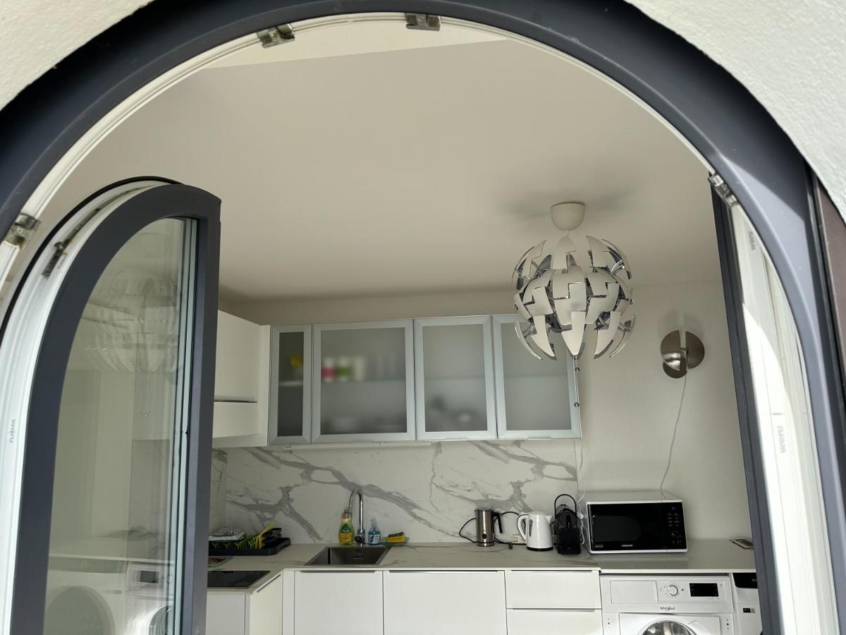 Room With 360° View Overlooking Lake Geneva And Alps Puidoux المظهر الخارجي الصورة
